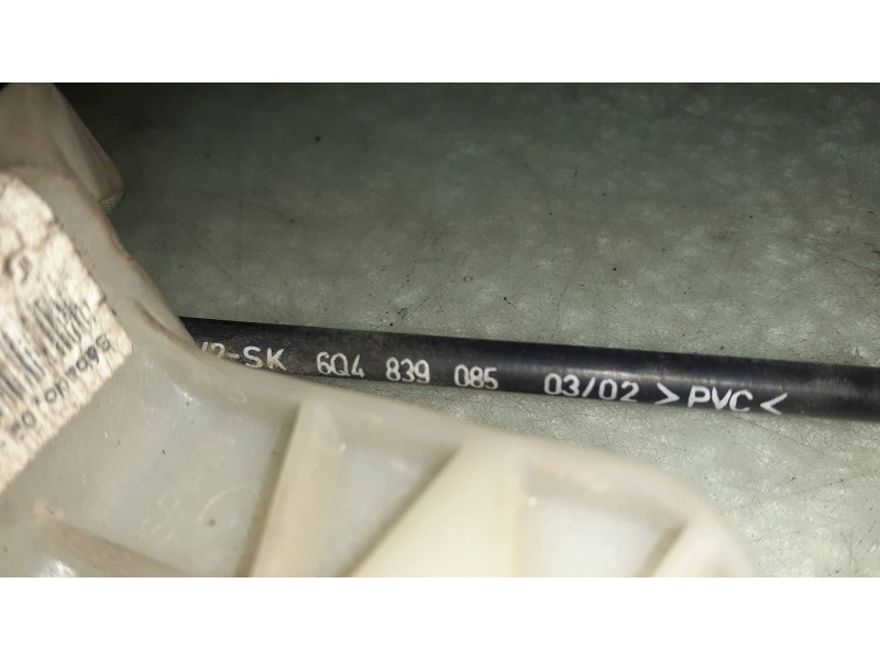 Recambio de cerradura puerta trasera derecha para volkswagen polo (9n1) conceptline referencia OEM IAM 6Q4839085  