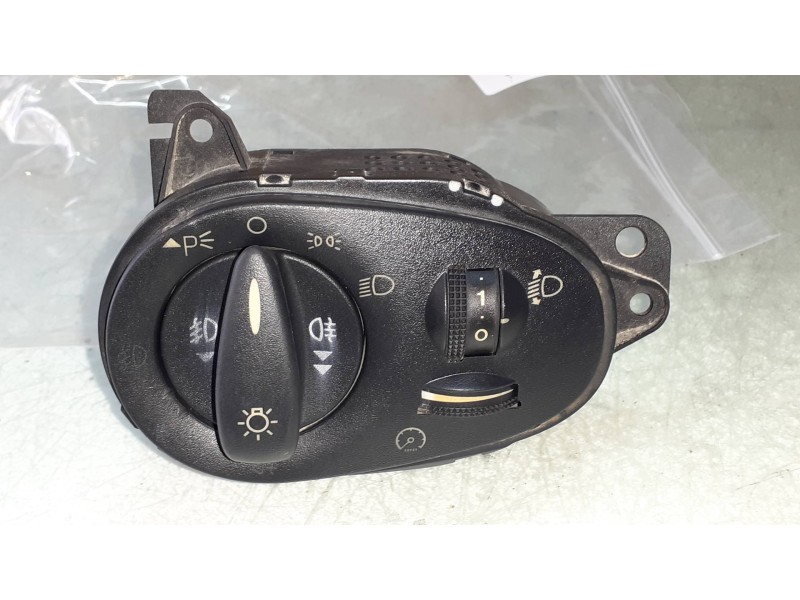 Recambio de mando luces para ford focus berlina (cak) ambiente referencia OEM IAM 98AG13A024AH 04052504 4986101