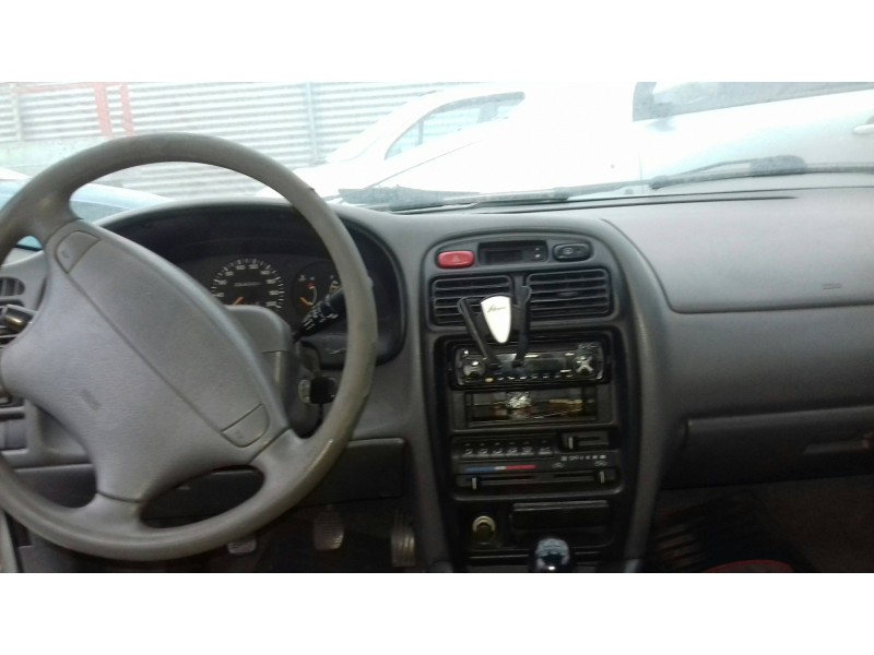 suzuki baleno berlina sy (eg) del año 2000