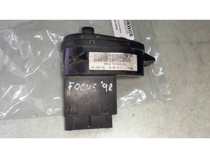 Recambio de mando luces para ford focus berlina (cak) ambiente referencia OEM IAM 98AG13A024AH 04052504 4986101