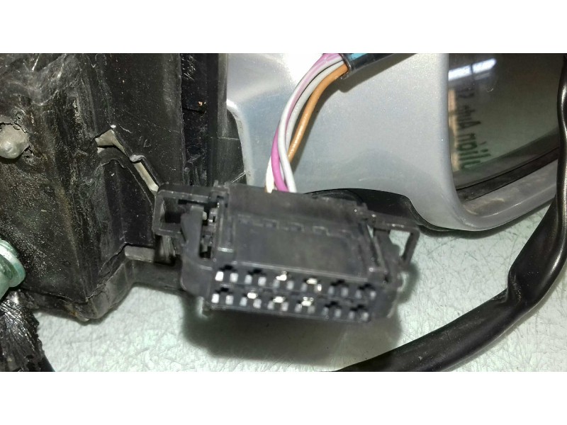 Recambio de retrovisor derecho para volkswagen passat berlina (3b2) comfortline referencia OEM IAM   ELECTRICO