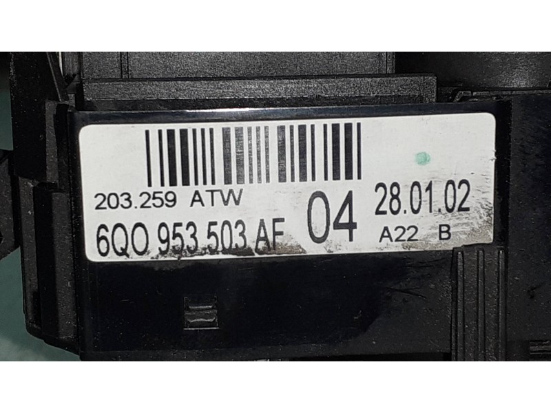 Recambio de mando luces para volkswagen polo (9n1) conceptline referencia OEM IAM 6Q0953503AF 203259ATW VALEO