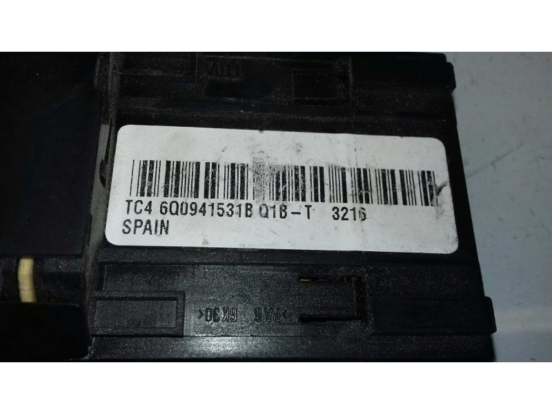 Recambio de mando luces para volkswagen polo (9n3) edition referencia OEM IAM 6Q0941531B  