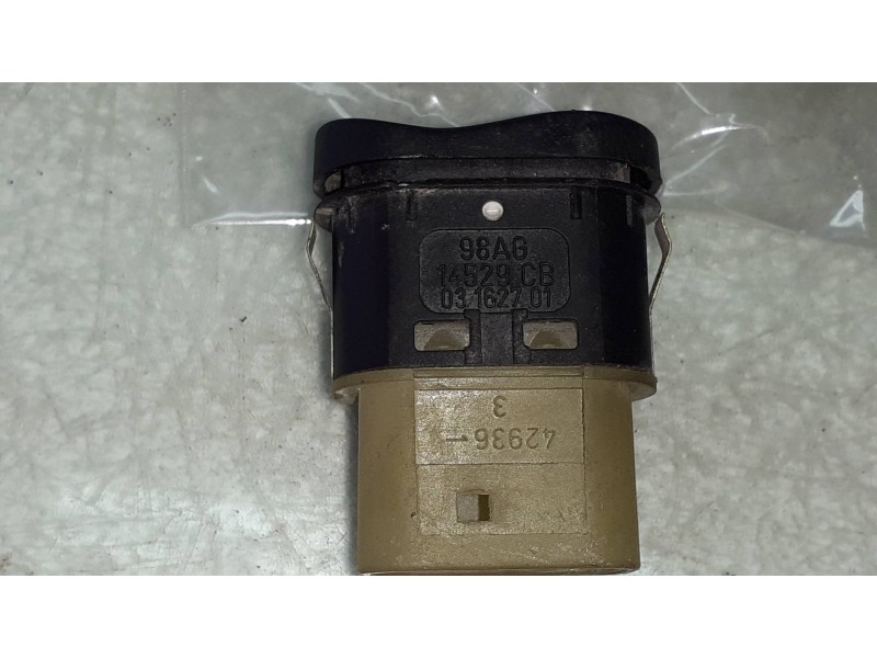 Recambio de mando elevalunas delantero derecho para ford focus berlina (cak) ambiente referencia OEM IAM 98AG14529CB 03162701 