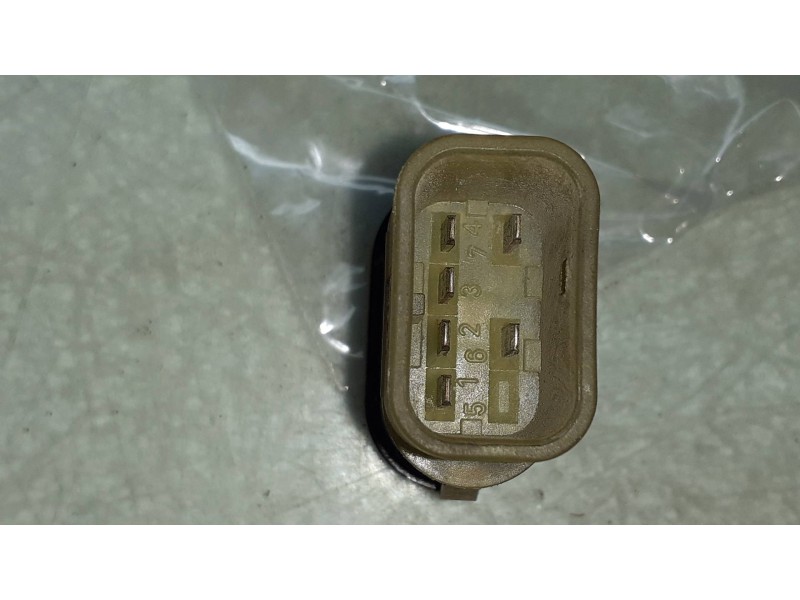 Recambio de mando elevalunas delantero derecho para ford focus berlina (cak) ambiente referencia OEM IAM 98AG14529CB 03162701 