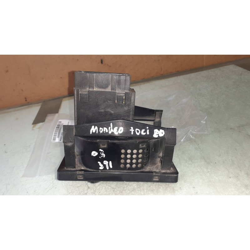 Recambio de mando luces para ford mondeo berlina (ge) ambiente (06.2003) (d) referencia OEM IAM 4S7T13A024JA 4986103 