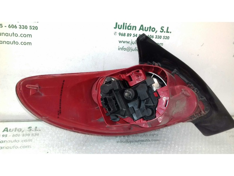 Recambio de piloto trasero derecho para peugeot 206 berlina xs referencia OEM IAM   