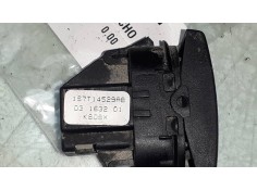 Recambio de mando elevalunas trasero derecho para ford mondeo berlina (ge) 1.8 cat referencia OEM IAM 1S7T14529AB  CONECTOR 4 PI 2