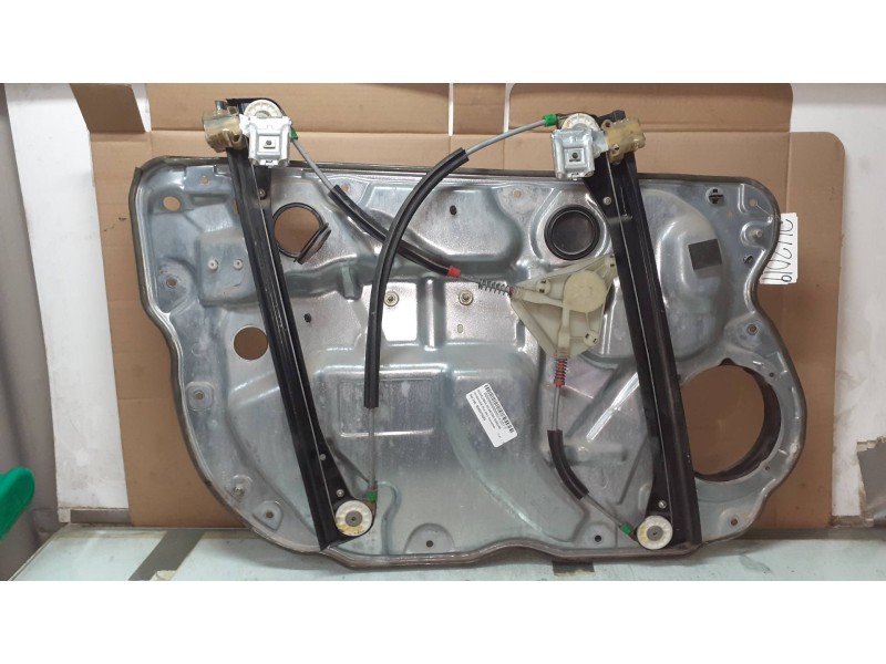 Recambio de elevalunas delantero derecho para volkswagen polo (9n1) conceptline referencia OEM IAM 6Q4837462G 6Q0837138 ELECTRIC