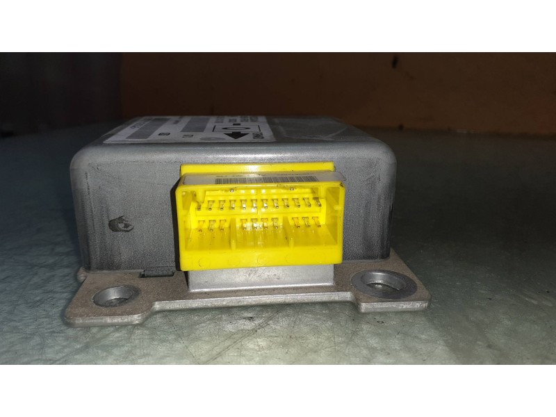 Recambio de centralita airbag para nissan terrano/terrano.ii (r20) aventura referencia OEM IAM 285568F000 0285001190 BOSCH