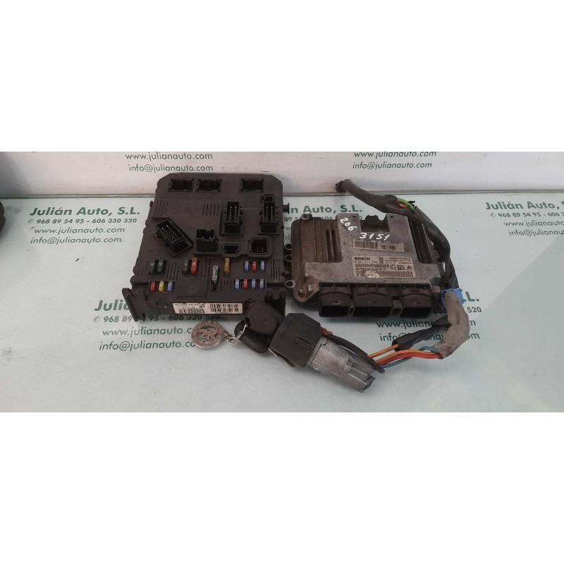 Recambio de centralita motor uce para peugeot 206 berlina xs referencia OEM IAM 9659823880 0281011560 KIT - BOSCH