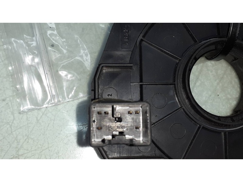 Recambio de anillo airbag para nissan terrano/terrano.ii (r20) aventura referencia OEM IAM 255549F000 04400030HV 