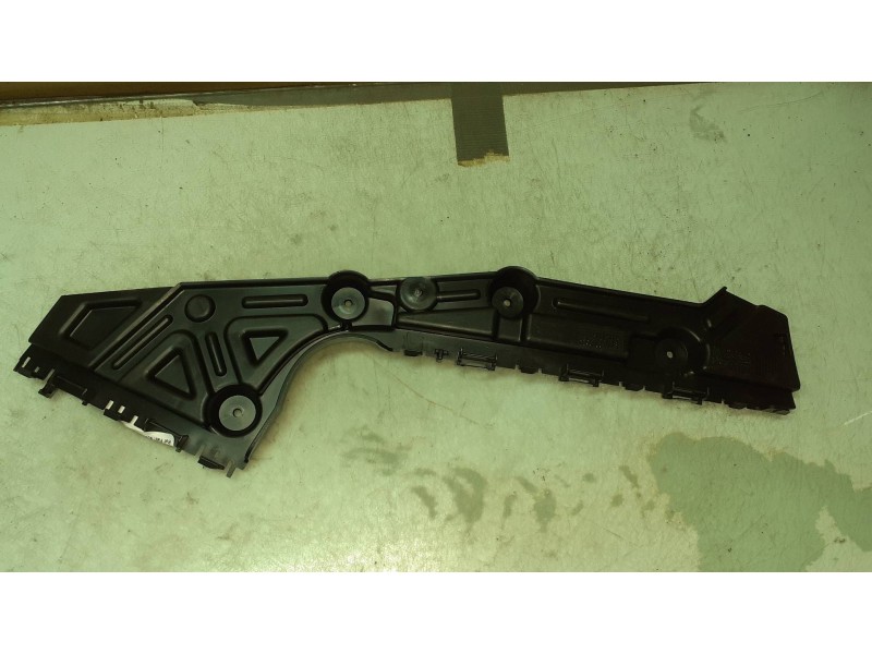 Recambio de molduras traseras para renault trafic furgón l1h1 2,7t referencia OEM IAM 852259463R 93867940 NUEVO Recambio de molduras traseras para renault trafic furgón l1h1 2,7t referencia OEM IAM 852259463R 93867940 NUEVO