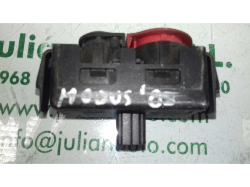 Recambio de warning para renault grand modus dynamique referencia OEM IAM 8200214896 8200483813 88300000