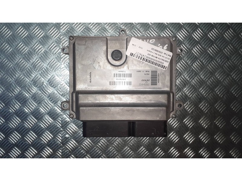 Recambio de centralita motor uce para volvo s40 berlina 2.4 kinetic referencia OEM IAM 0797009133 P30743102 DENSO