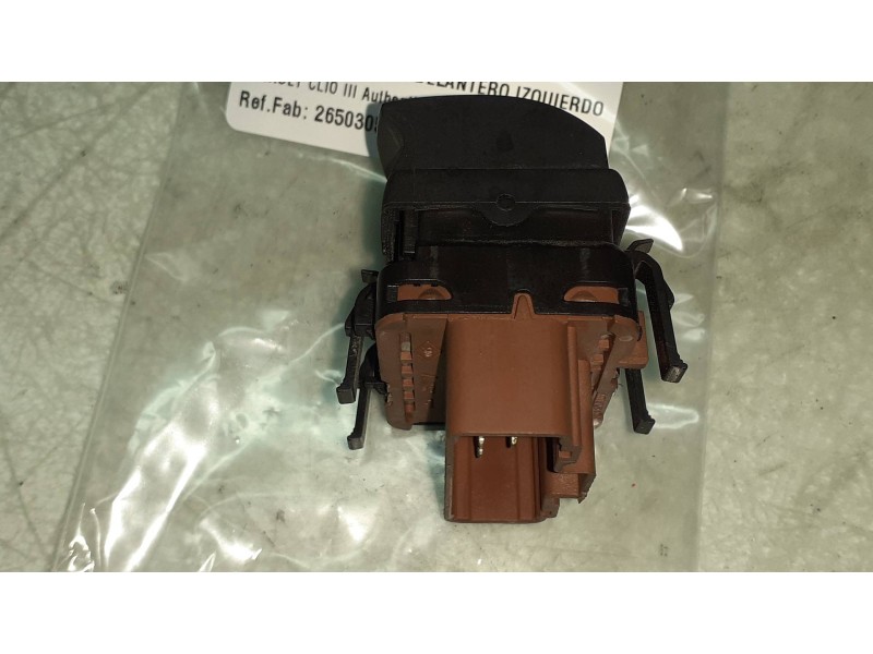 Recambio de mando elevalunas delantero izquierdo para renault clio iii authentique referencia OEM IAM 2650305 8200356541 MARRON