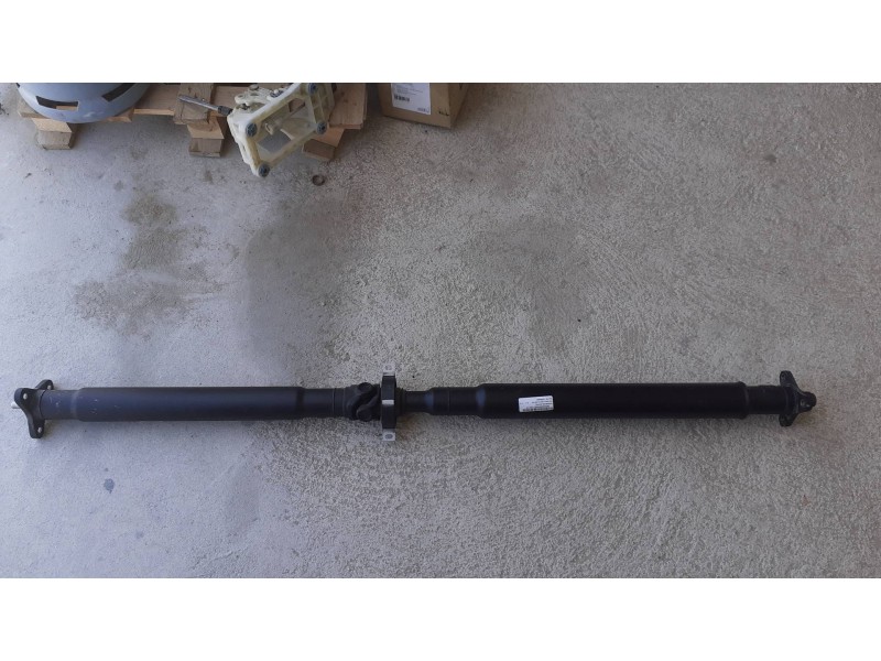 Recambio de transmision central para bmw serie 5 berlina (g30) 520i referencia OEM IAM 763084402 16011159092 