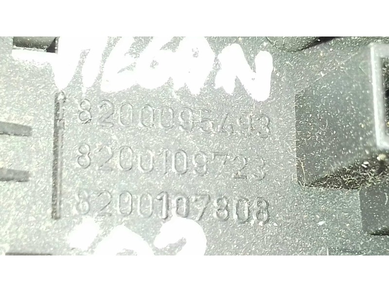 Recambio de warning para renault megane ii berlina 5p authentique referencia OEM IAM 8200095493 8200109723 88040001