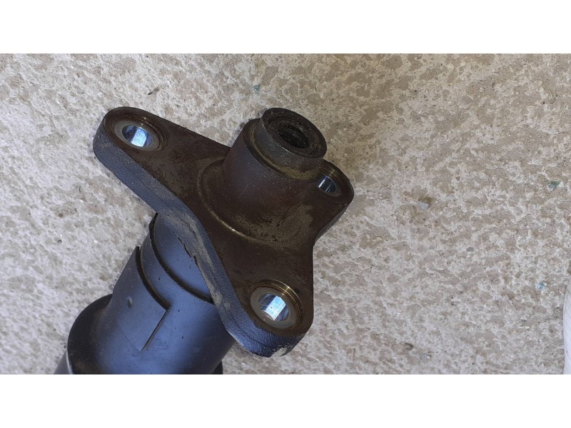 Recambio de transmision central para bmw serie 5 berlina (g30) 520i referencia OEM IAM 763084402 16011159092 