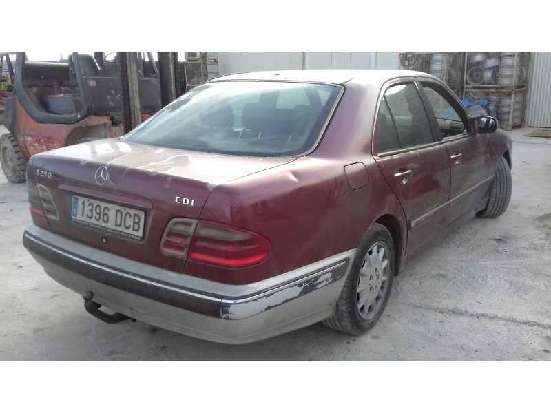 mercedes-benz clase e (w210) berlina diesel del año 2004