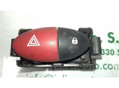 Recambio de warning para renault twingo authentique referencia OEM IAM 8200214896A 8200483813 88300000