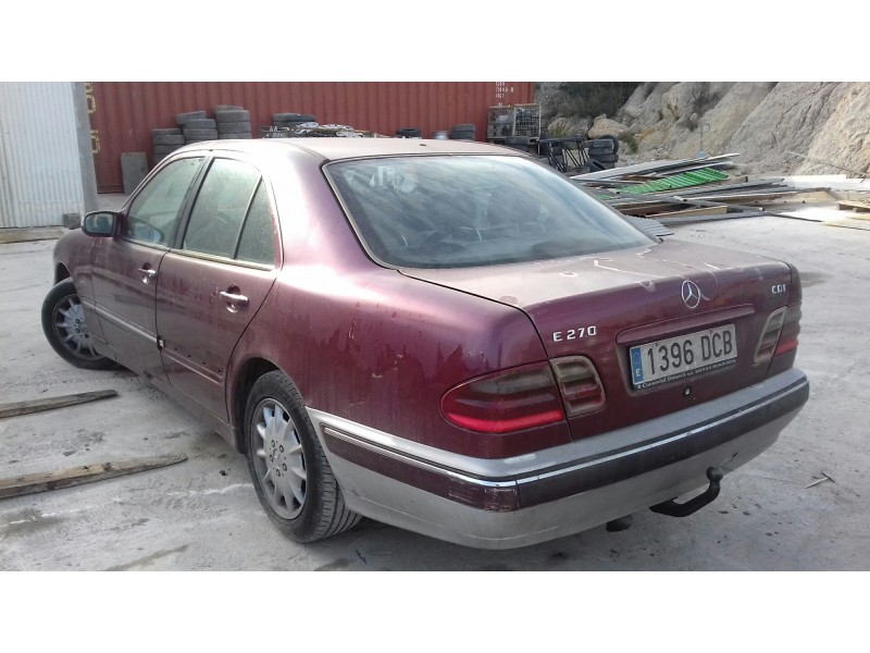 mercedes-benz clase e (w210) berlina diesel del año 2004