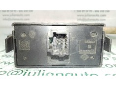 Recambio de warning para renault master doka pritsche/-fgst l2h1 3,5t referencia OEM IAM E3160101  CIERRE PUERTAS 2