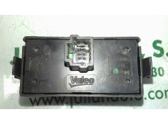 Recambio de warning para dacia sandero stepway referencia OEM IAM E3160101  CIERRE PUERTAS 2