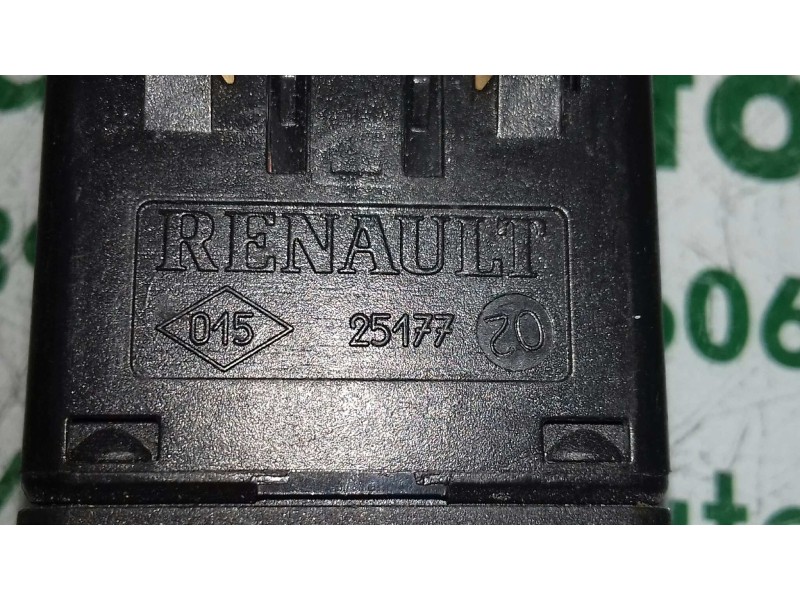 Recambio de warning para dacia sandero básico referencia OEM IAM 2517405  