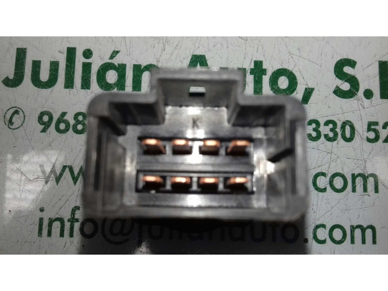 Recambio de warning para dacia sandero básico referencia OEM IAM 2517405  