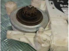 Recambio de motor elevalunas delantero derecho para volvo s40 berlina 2.4 kinetic referencia OEM IAM 30737681 5WK11433K BROSE -  2