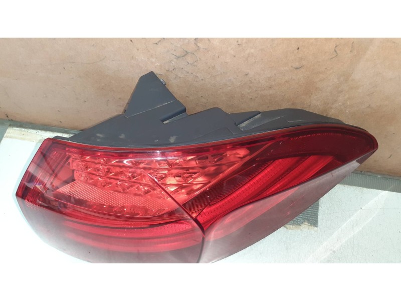 Recambio de piloto trasero derecho para bmw serie 5 berlina (g30) 520i referencia OEM IAM 730616605  EXT - ALE