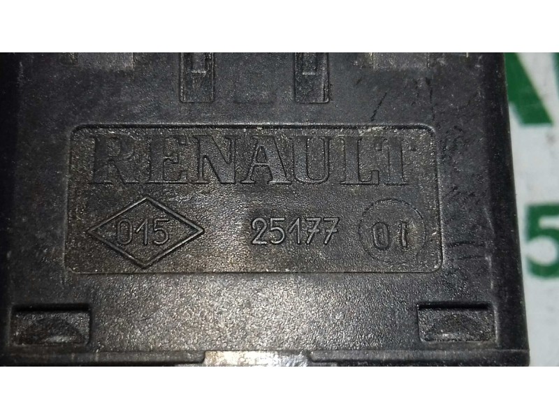 Recambio de warning para renault clio ii fase i (b/cbo) 1.2 referencia OEM IAM 2517404  