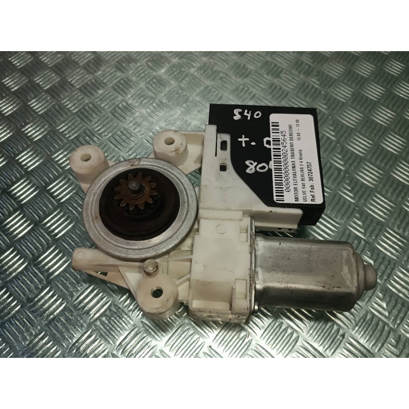 Recambio de motor elevalunas trasero derecho para volvo s40 berlina 2.4 kinetic referencia OEM IAM 30724757 994584107 BROSE