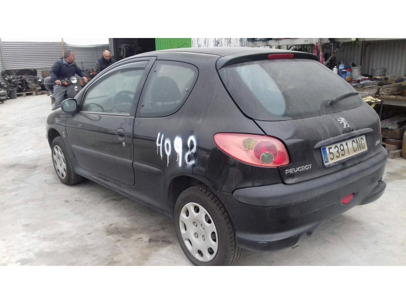 peugeot 206 berlina del año 2003