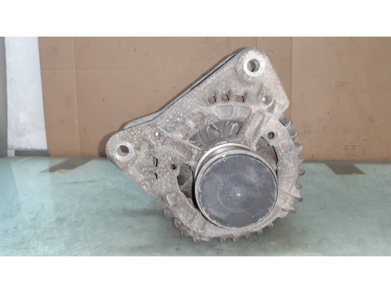 Recambio de alternador para renault clio iii authentique referencia OEM IAM 8200660033 BOSCH 120A