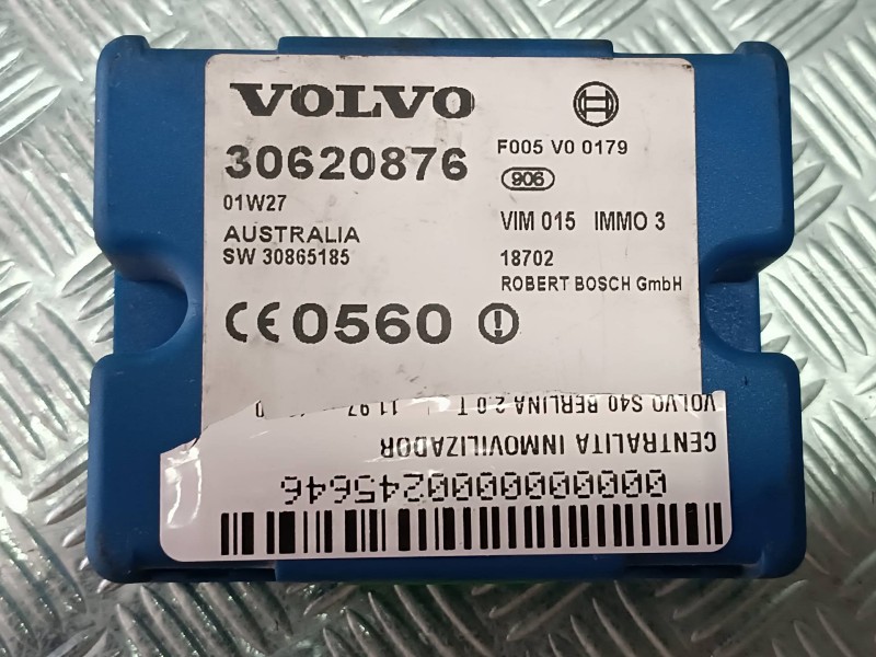 Recambio de centralita inmovilizador para volvo s40 berlina 2.0 t referencia OEM IAM 30620876 F005V00179 BOSCH