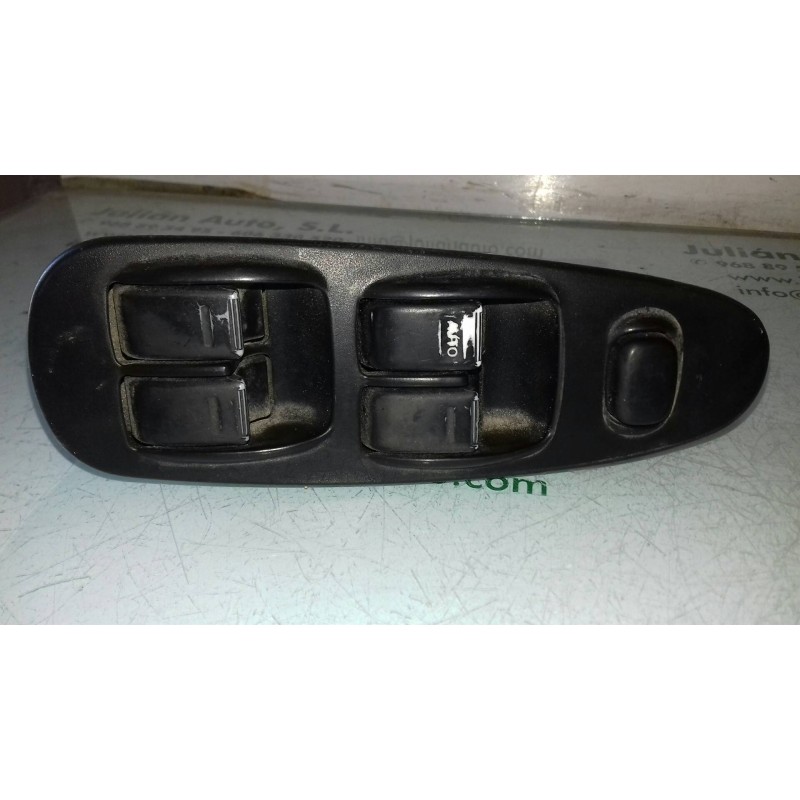 Recambio de mando elevalunas delantero izquierdo para kia shuma 1.5 ls 4 berlina referencia OEM IAM 4734911000 OK2AA66350 