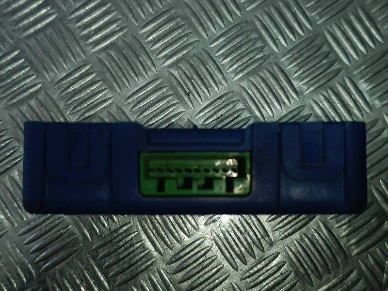 Recambio de centralita inmovilizador para volvo s40 berlina 2.0 t referencia OEM IAM 30620876 F005V00179 BOSCH