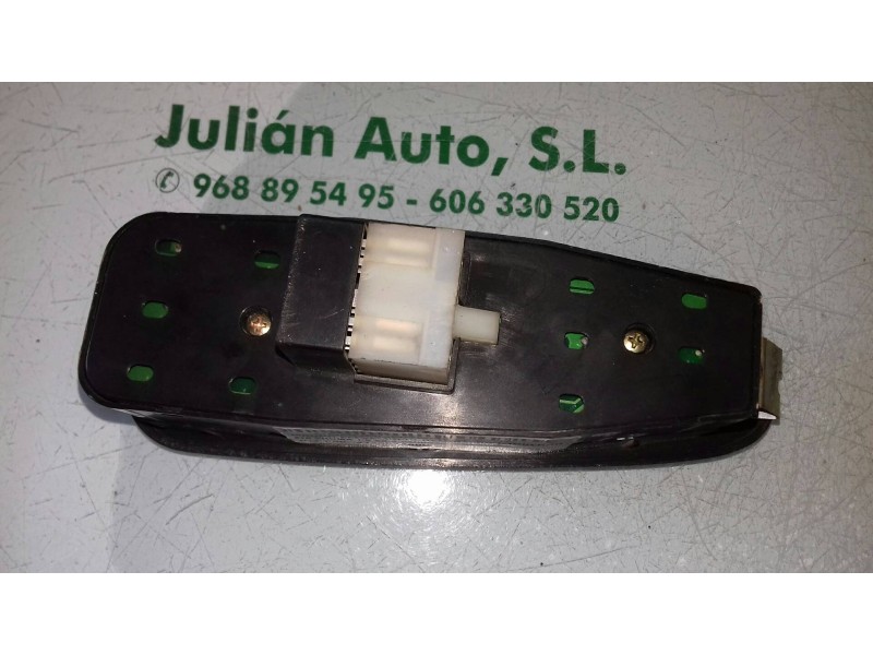 Recambio de mando elevalunas delantero izquierdo para kia shuma 1.5 ls 4 berlina referencia OEM IAM 4734911000 OK2AA66350 