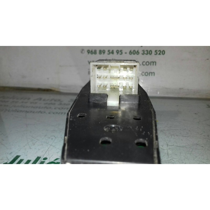 Recambio de mando elevalunas delantero izquierdo para kia shuma 1.5 ls 4 berlina referencia OEM IAM 4734911000 OK2AA66350 