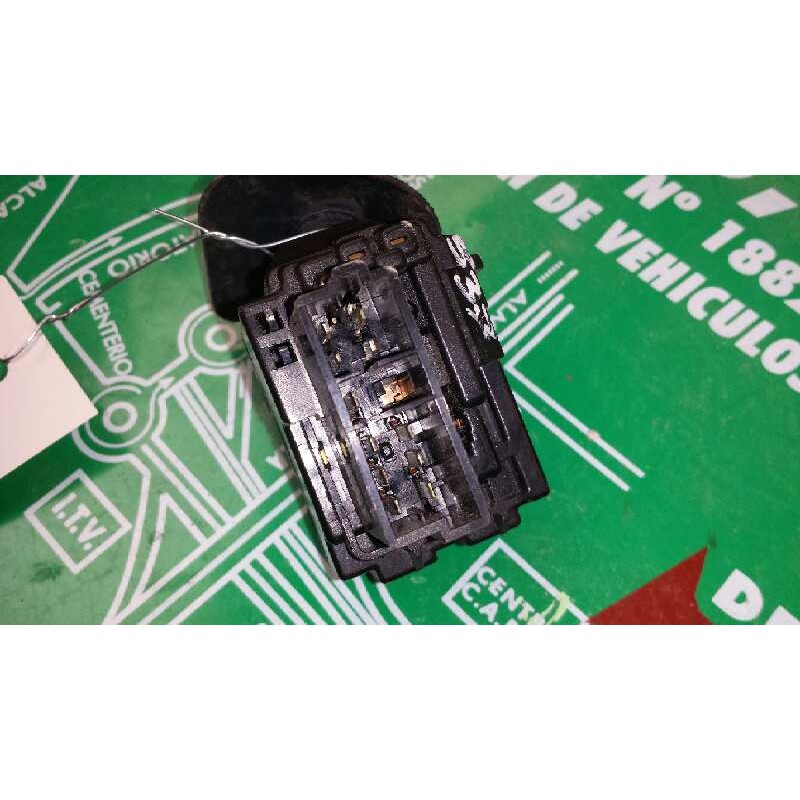 Recambio de mando limpia para citroen xsara berlina 1.6 lx referencia OEM IAM 96247561ZL 34412001 JAEGER