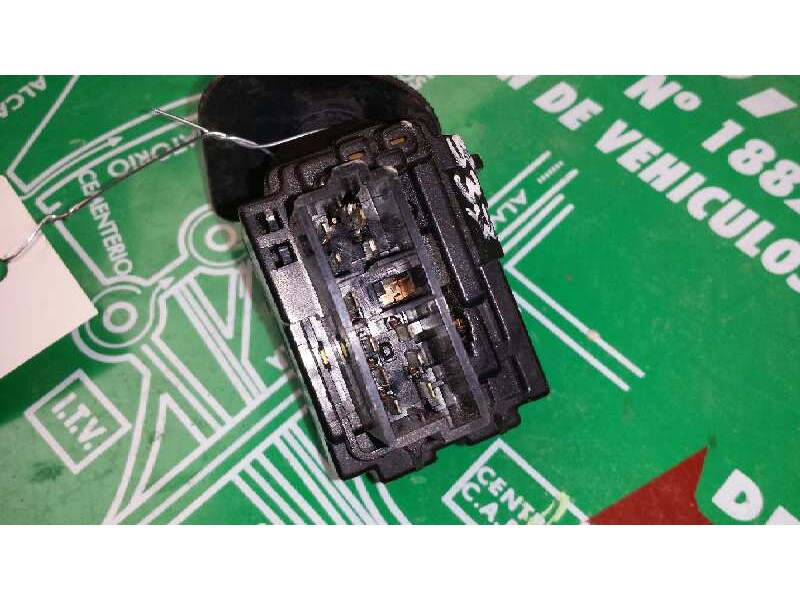 Recambio de mando limpia para citroen xsara berlina 1.6 lx referencia OEM IAM 96247561ZL 34412001 JAEGER