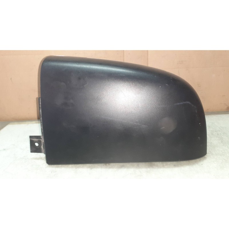 Recambio de molduras traseras para renault trafic furgón 1.6 dci diesel referencia OEM IAM 903903513R 105858A2 MOLDURA DERECHA Recambio de molduras traseras para renault trafic furgón 1.6 dci diesel referencia OEM IAM 903903513R 105858A2 MOLDURA DERECHA