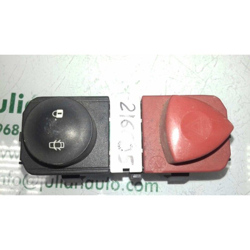 Recambio de warning para renault scenic ii confort authentique referencia OEM IAM 8200095493 88040001 CIERRE PUERTAS