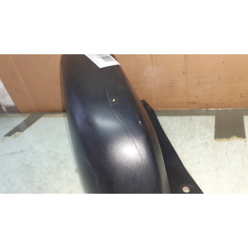 Recambio de molduras traseras para renault trafic furgón 1.6 dci diesel referencia OEM IAM 903903513R 105858A2 MOLDURA DERECHA Recambio de molduras traseras para renault trafic furgón 1.6 dci diesel referencia OEM IAM 903903513R 105858A2 MOLDURA DERECHA
