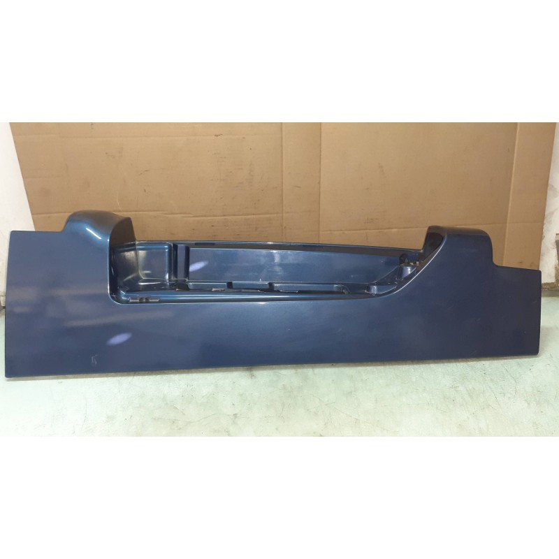 Recambio de piloto trasero derecho para renault trafic furgón 1.6 dci diesel referencia OEM IAM 265A19592R 265A13137R MOLDURA