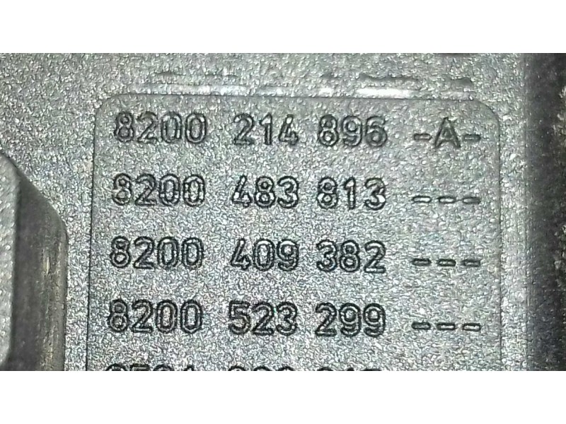 Recambio de warning para renault megane iii berlina 5 p expression referencia OEM IAM 8200214896 88300000 CIERRE PUERTAS