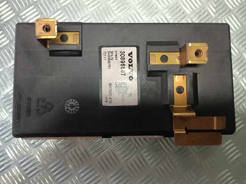 Recambio de modulo electronico para volvo s40 berlina 1.9 d+ (85kw) referencia OEM IAM 30896697 3817900210 SW30896751