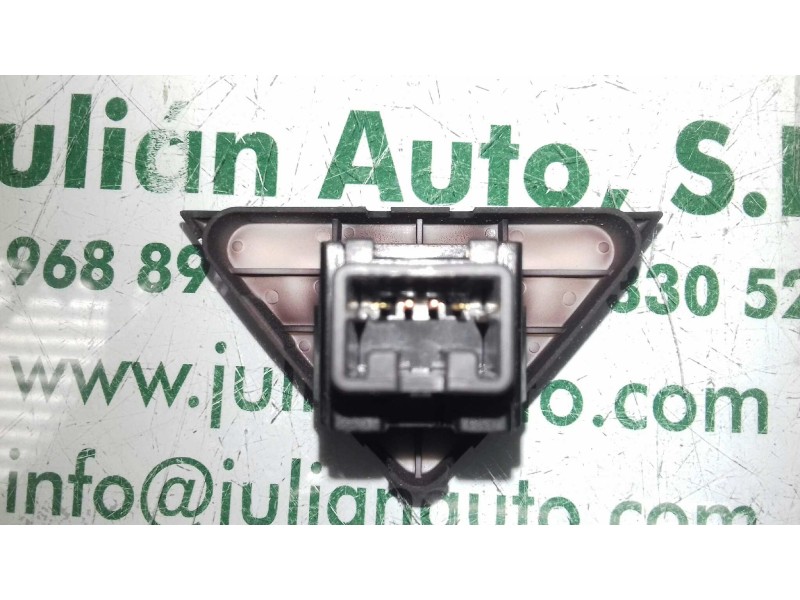 Recambio de warning para renault koleos dynamique referencia OEM IAM 2805K2 06019 